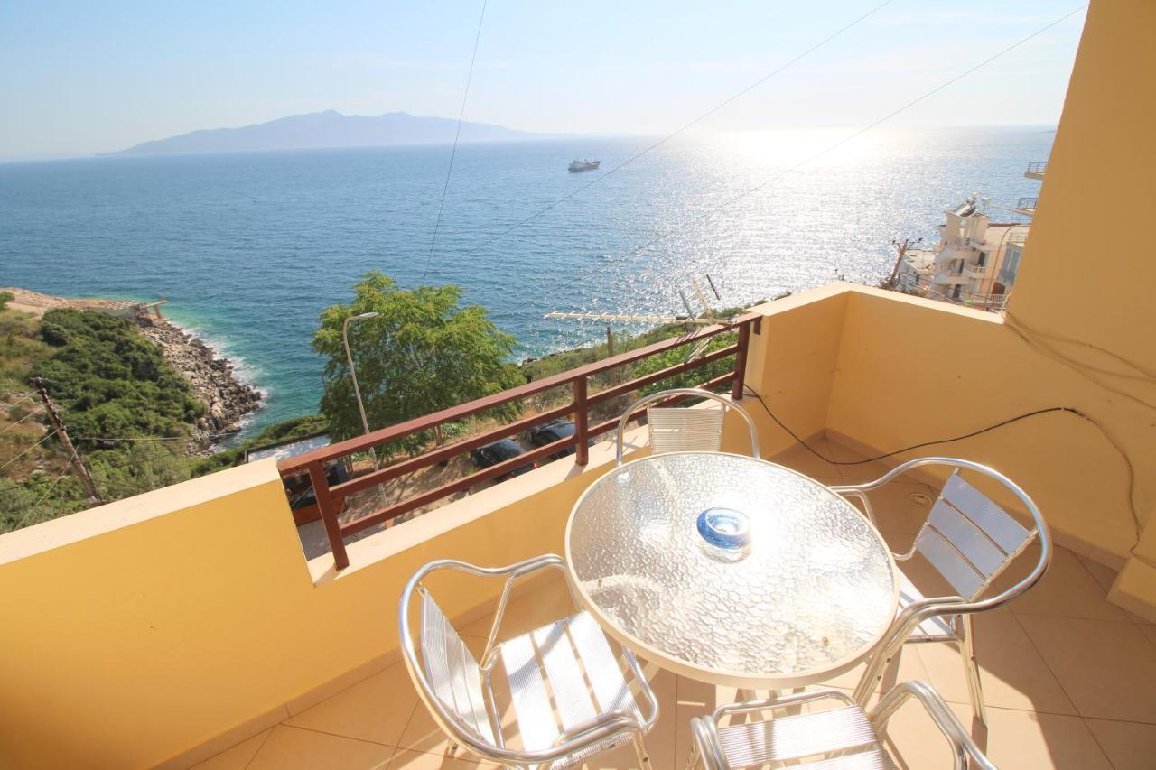 Klajdi Apartaments Sarande Luaran gambar
