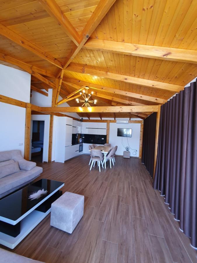 Klajdi Apartaments Sarande Luaran gambar