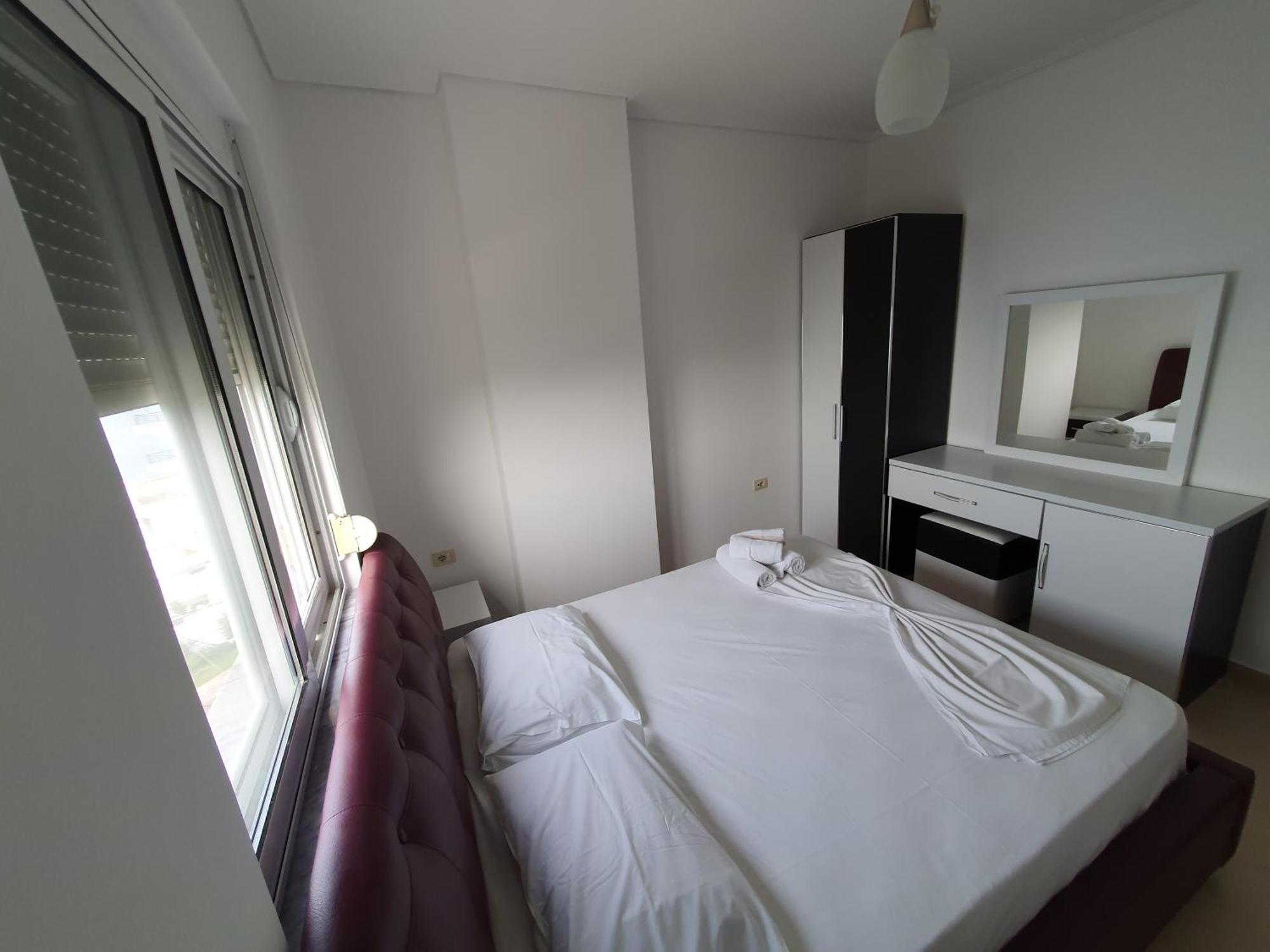 Klajdi Apartaments Sarande Luaran gambar