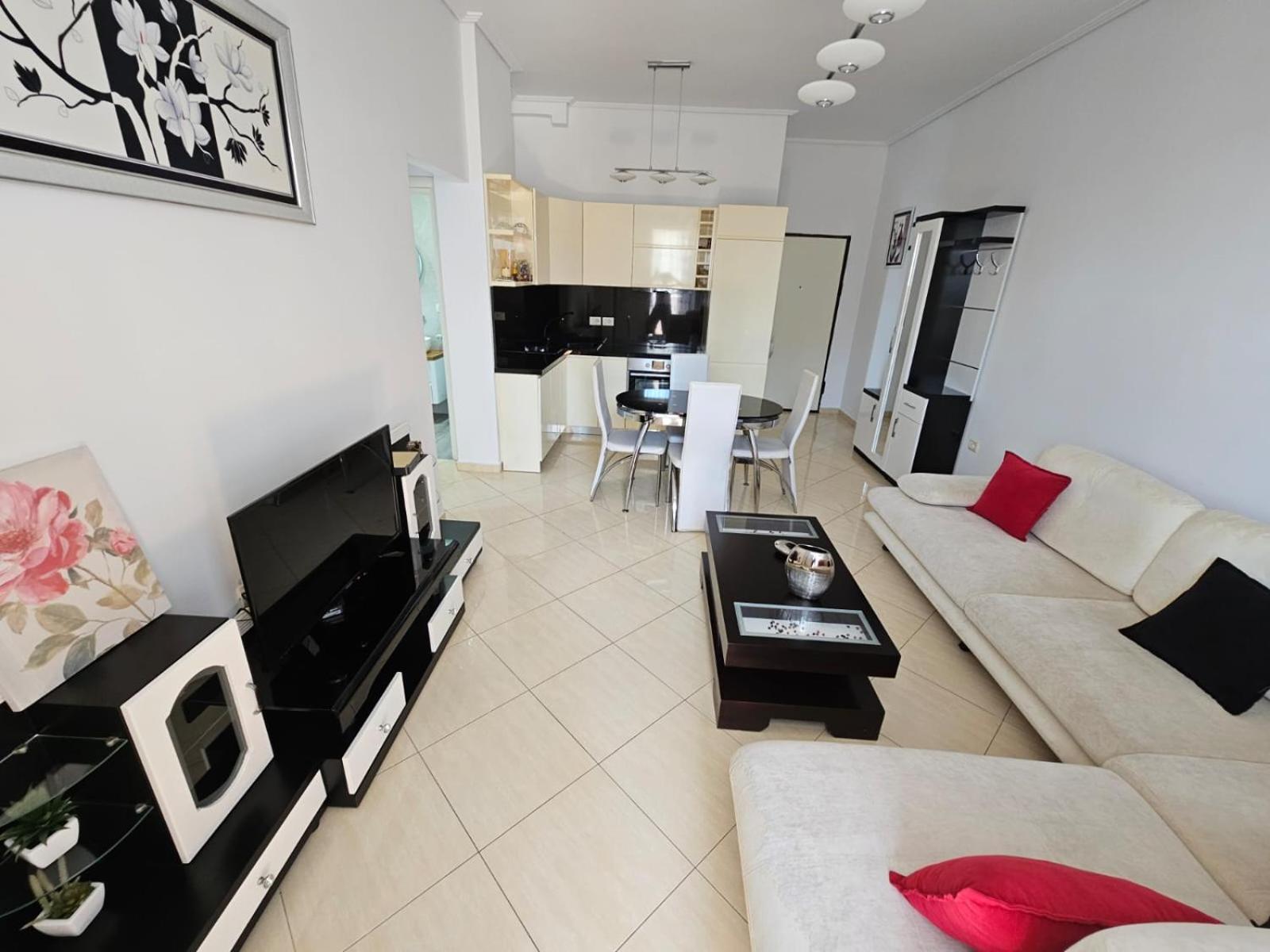 Klajdi Apartaments Sarande Luaran gambar
